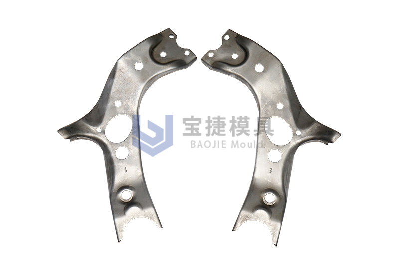 長(zhǎng)安-上本體擺臂-CP800-浙江寶捷模具科技有限公司
