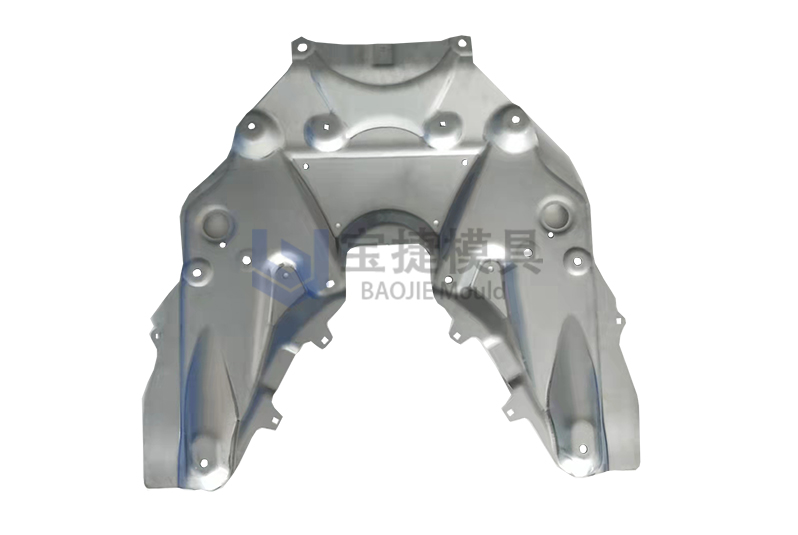 BMW-護(hù)板-AL5-IIC-NP-UM-浙江寶捷模具科技有限公司